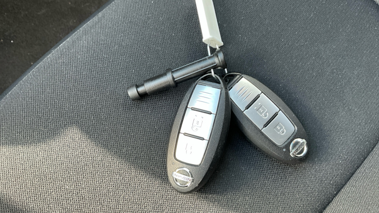 Nissan Juke 1.0 DiG-T 114 Tekna 5dr Petrol Hatchback